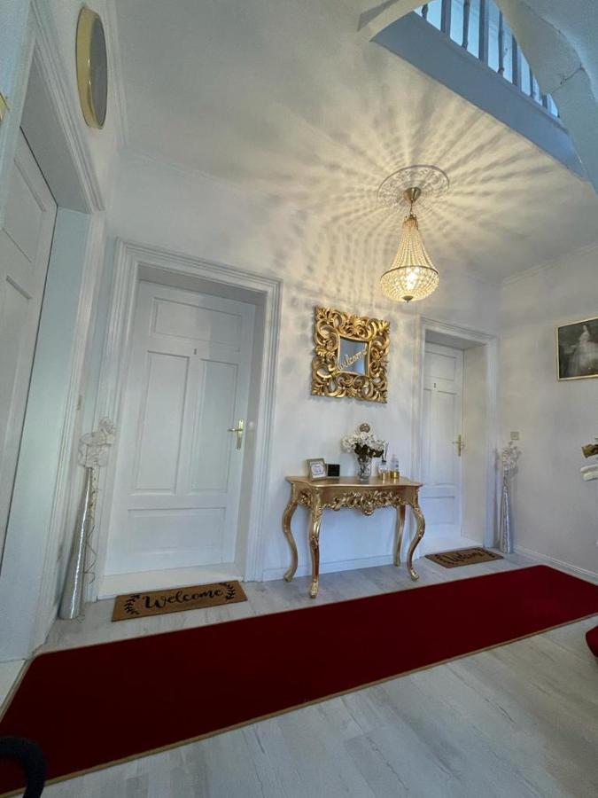 Boutique Haus Sissi Apartamento Füssen Exterior foto