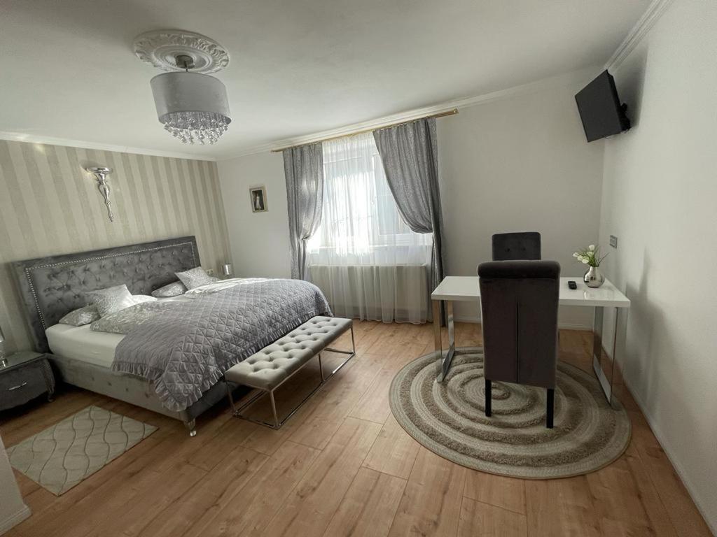 Boutique Haus Sissi Apartamento Füssen Exterior foto
